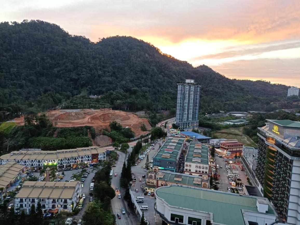 Windmill Upon Hills Osk Genting By Aurorahomes Genting Highlands Eksteriør billede